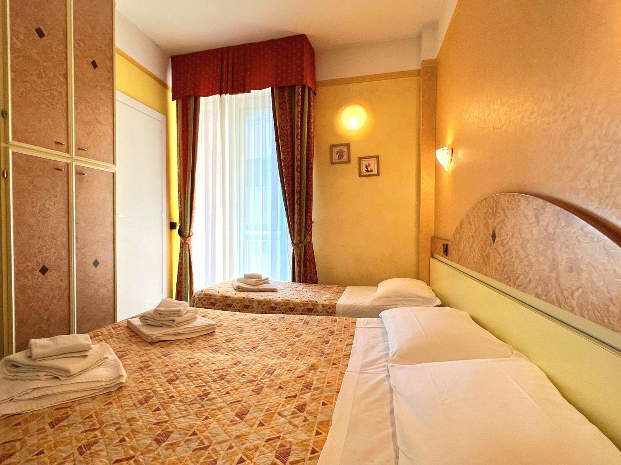 Hotel Soleblu Rimini Buitenkant foto