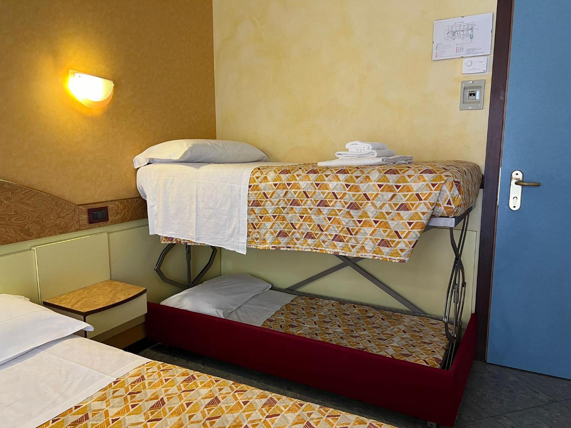 Hotel Soleblu Rimini Buitenkant foto