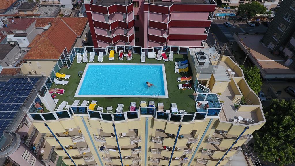 Hotel Soleblu Rimini Buitenkant foto